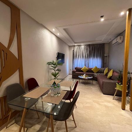 Bel Appart+2 Room+Wifi+Gare Casa Voyageur+Tram Casablanca Exterior photo