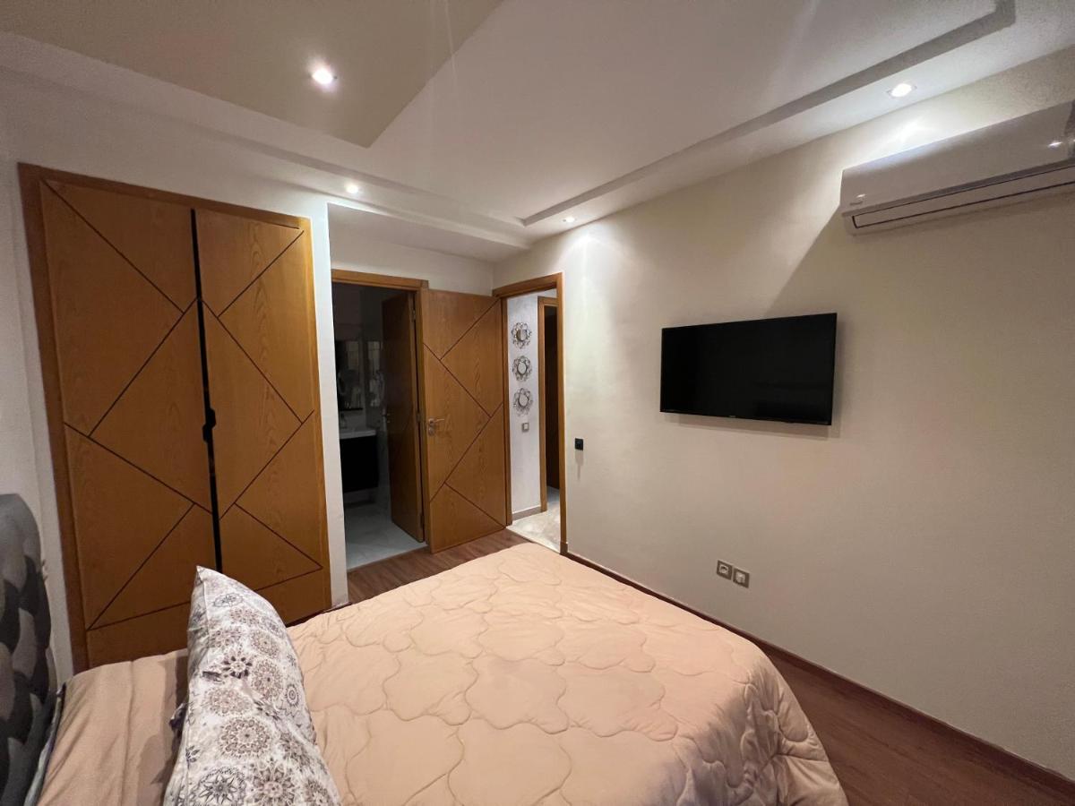 Bel Appart+2 Room+Wifi+Gare Casa Voyageur+Tram Casablanca Exterior photo